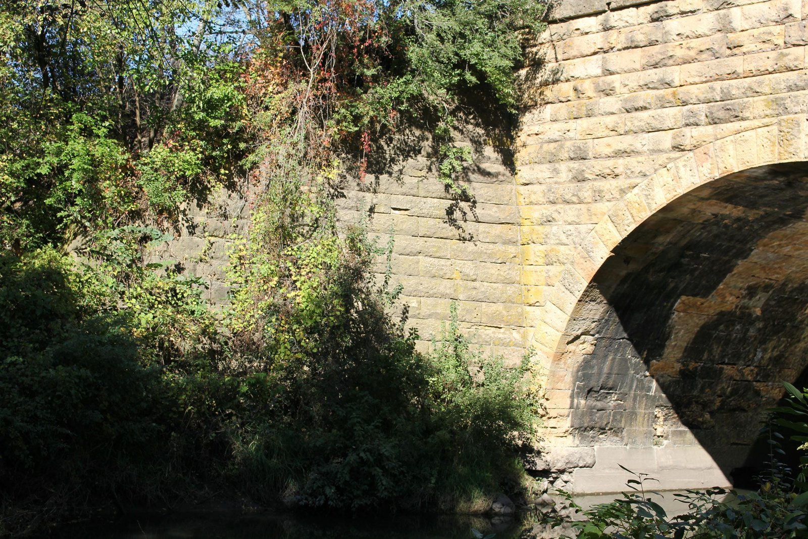 Southwest wing wall
